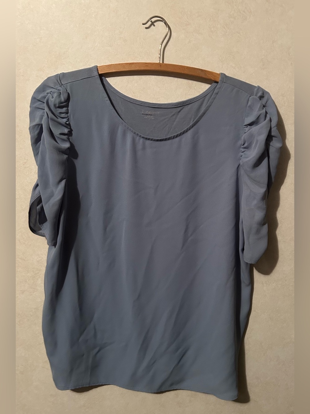Medium Loft Women's Puff Sleeve Blouse - Dusty Blue
